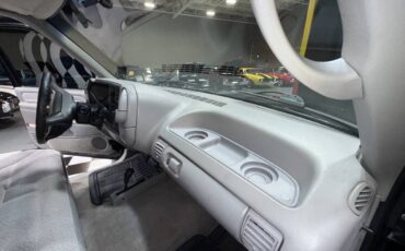 GMC-Sierra-1500-1995-Pickup-Truck-30
