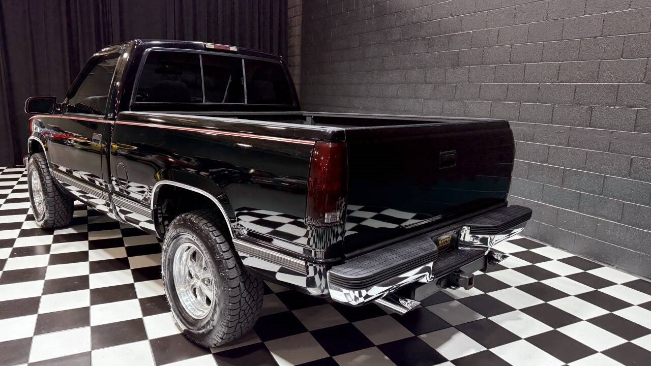 GMC-Sierra-1500-1995-Pickup-Truck-6