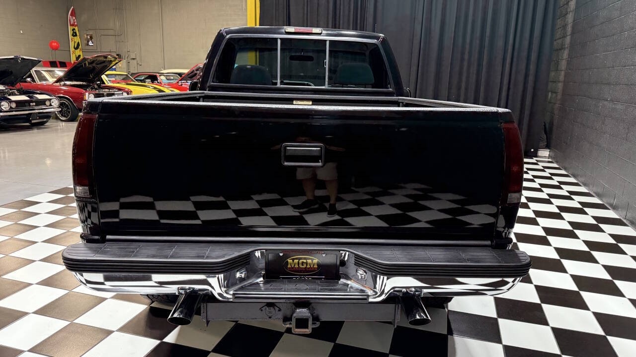 GMC-Sierra-1500-1995-Pickup-Truck-9