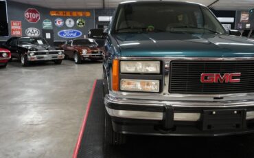 GMC-Suburban-1500-4x4-1993-SUV-28