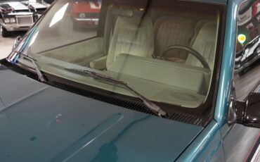 GMC-Suburban-1500-4x4-1993-SUV-32