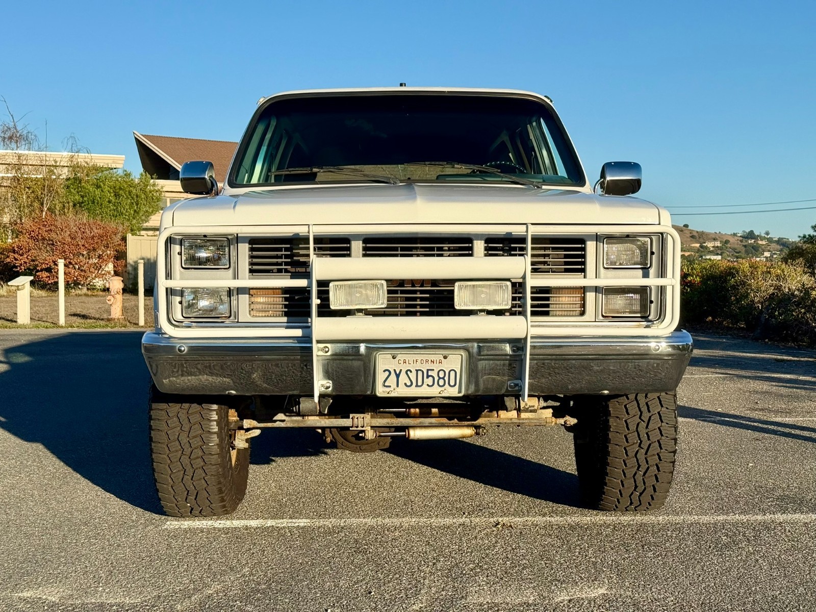 GMC-Suburban-1987-SUV-10