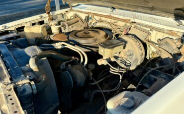 GMC-Suburban-1987-SUV-16