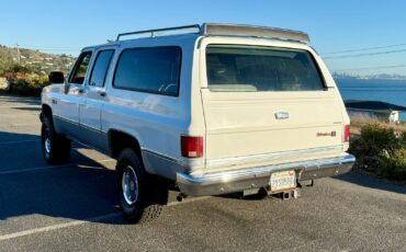 GMC-Suburban-1987-SUV-4