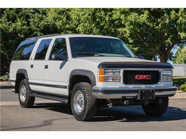GMC-Suburban-1996-SUV-9