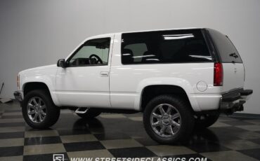 GMC-Yukon-1994-SUV-10