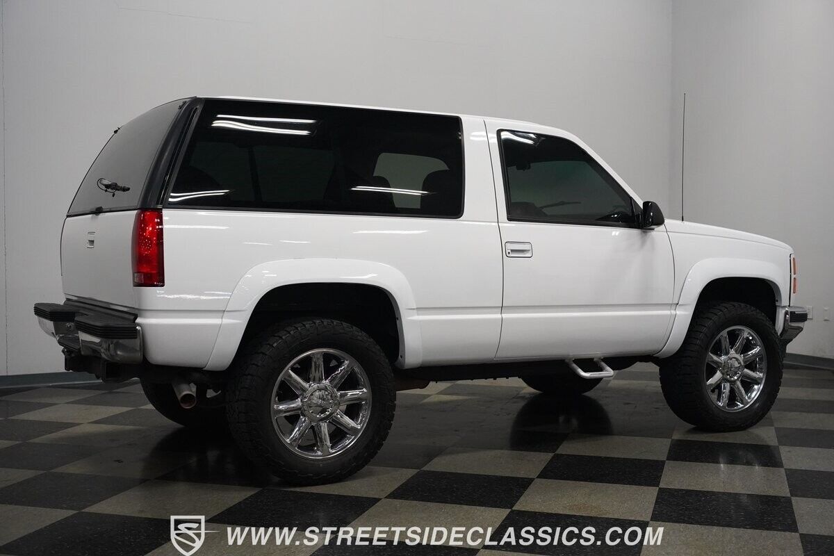 GMC-Yukon-1994-SUV-16