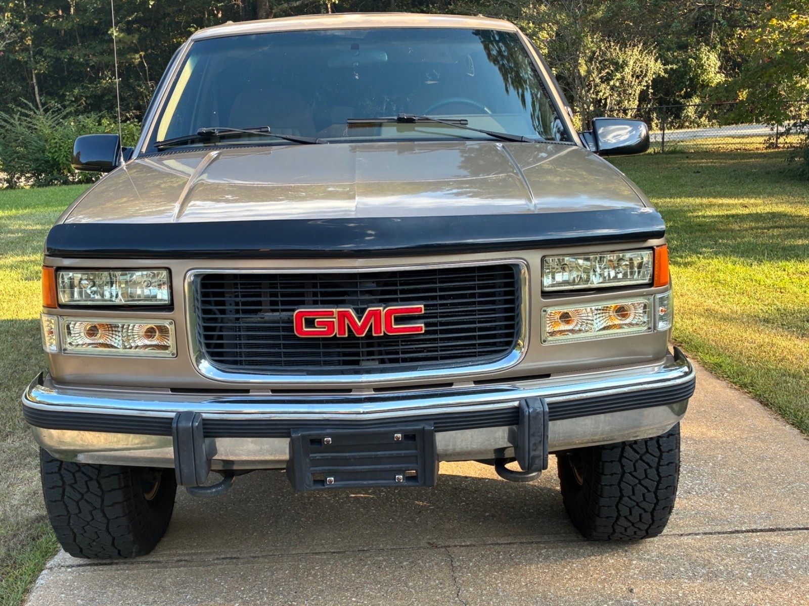 GMC-Yukon-1994-SUV-2