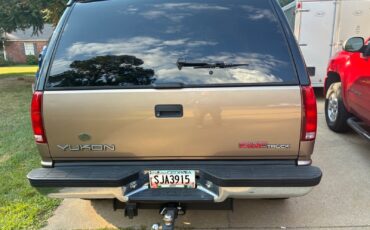 GMC-Yukon-1994-SUV-3