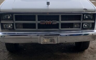 GMC-crew-cab-1984-Cab-Chassis-16