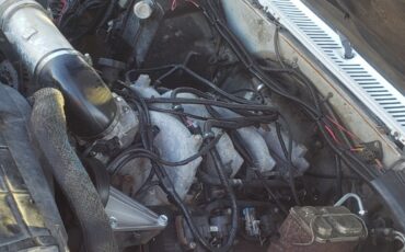 GMC-crew-cab-1984-Cab-Chassis-19