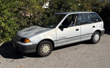 Geo-metro-1992-silver-1