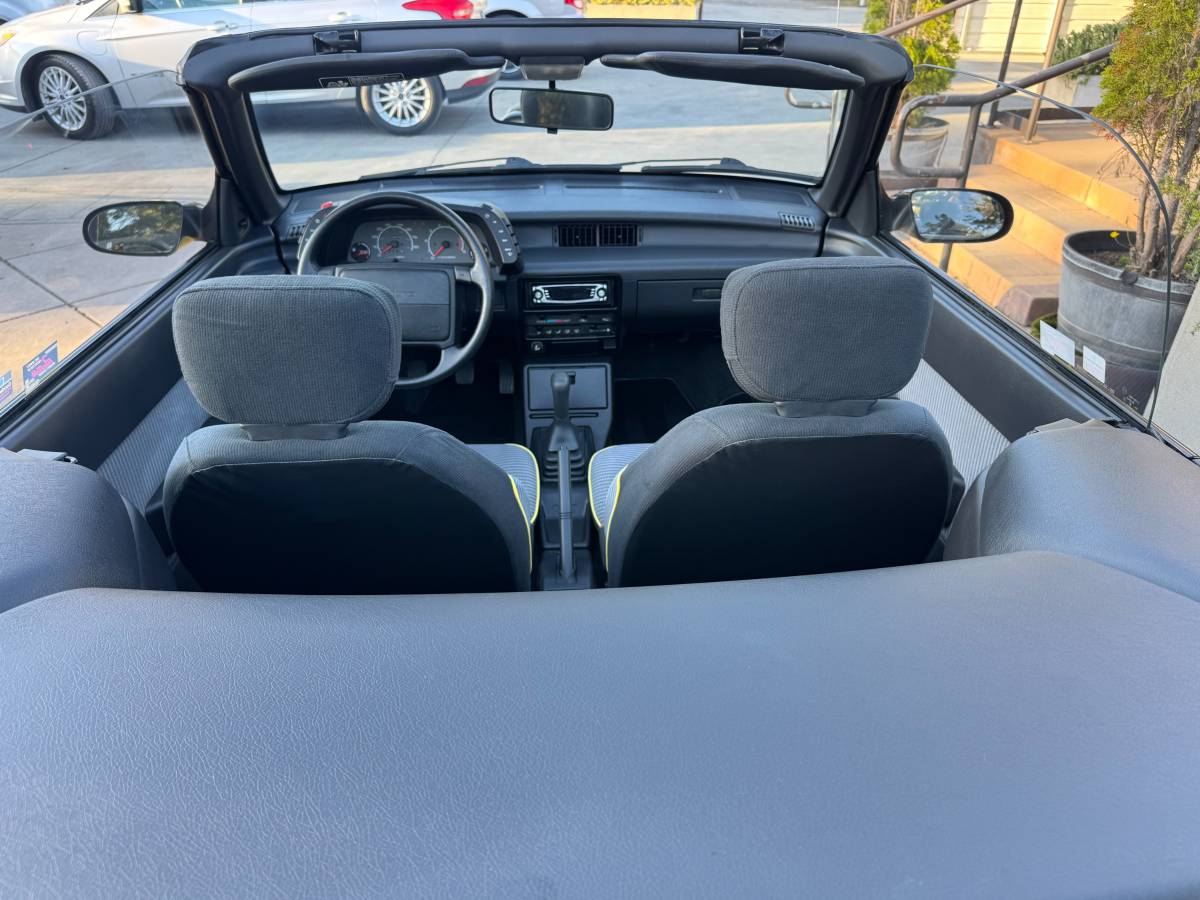Geo-metro-convertible-1991-yellow-17