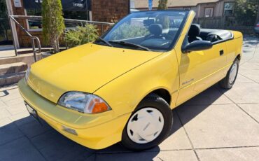 Geo-metro-convertible-1991-yellow-24