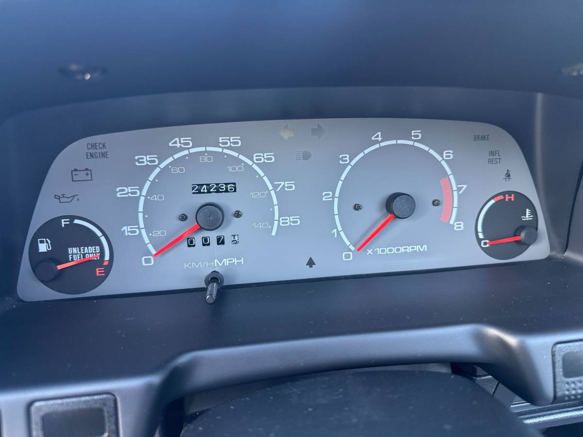 Geo-metro-convertible-1991-yellow-5