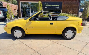 Geo-metro-convertible-1991-yellow-6