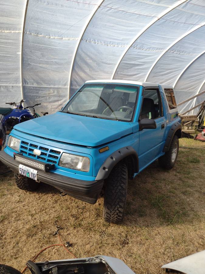 Geo-tracker-1991-blue-1