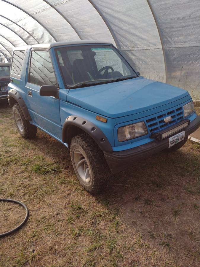 Geo-tracker-1991-blue-1