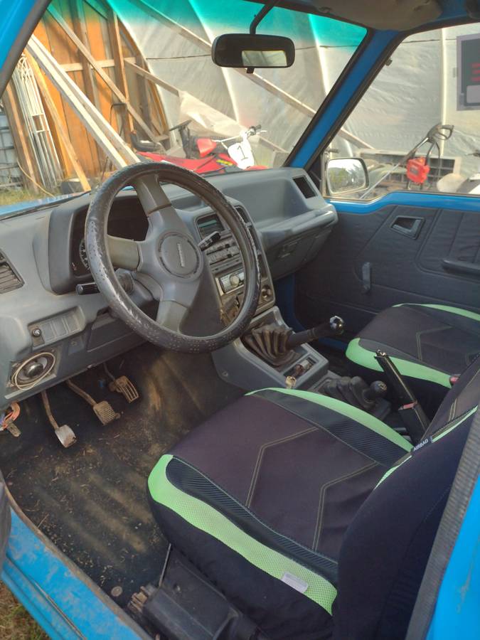 Geo-tracker-1991-blue-2