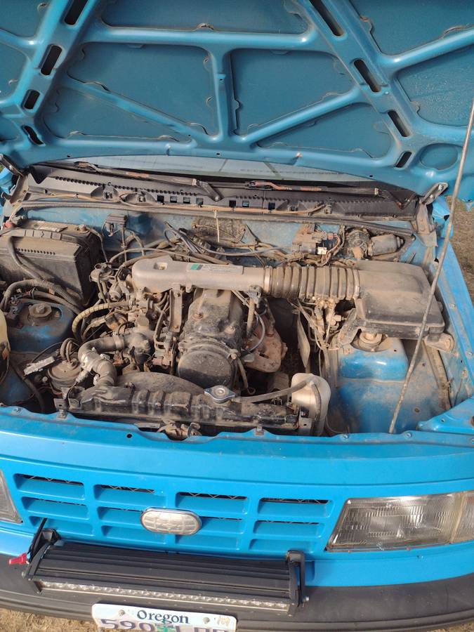 Geo-tracker-1991-blue-4
