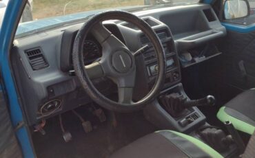 Geo-tracker-1991-blue-7