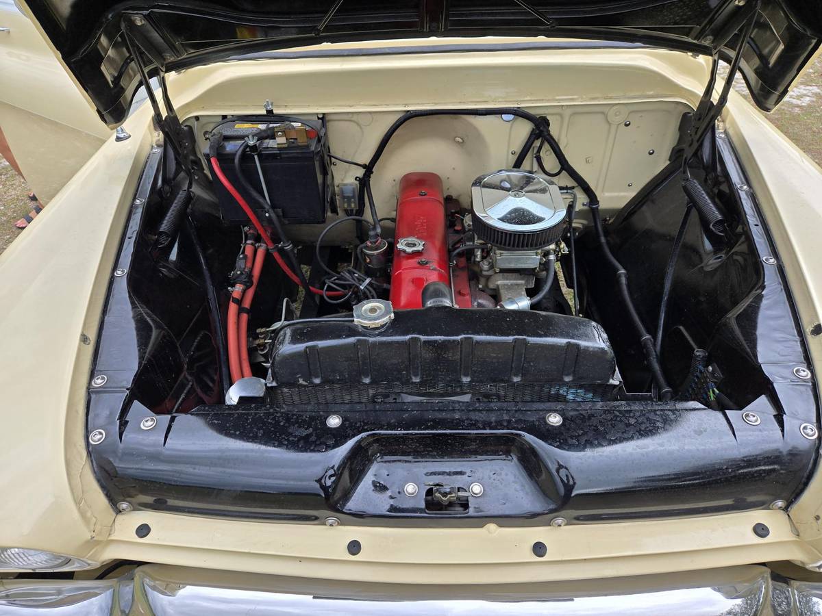 Gmc-100-short-bed-big-back-window-1959-16
