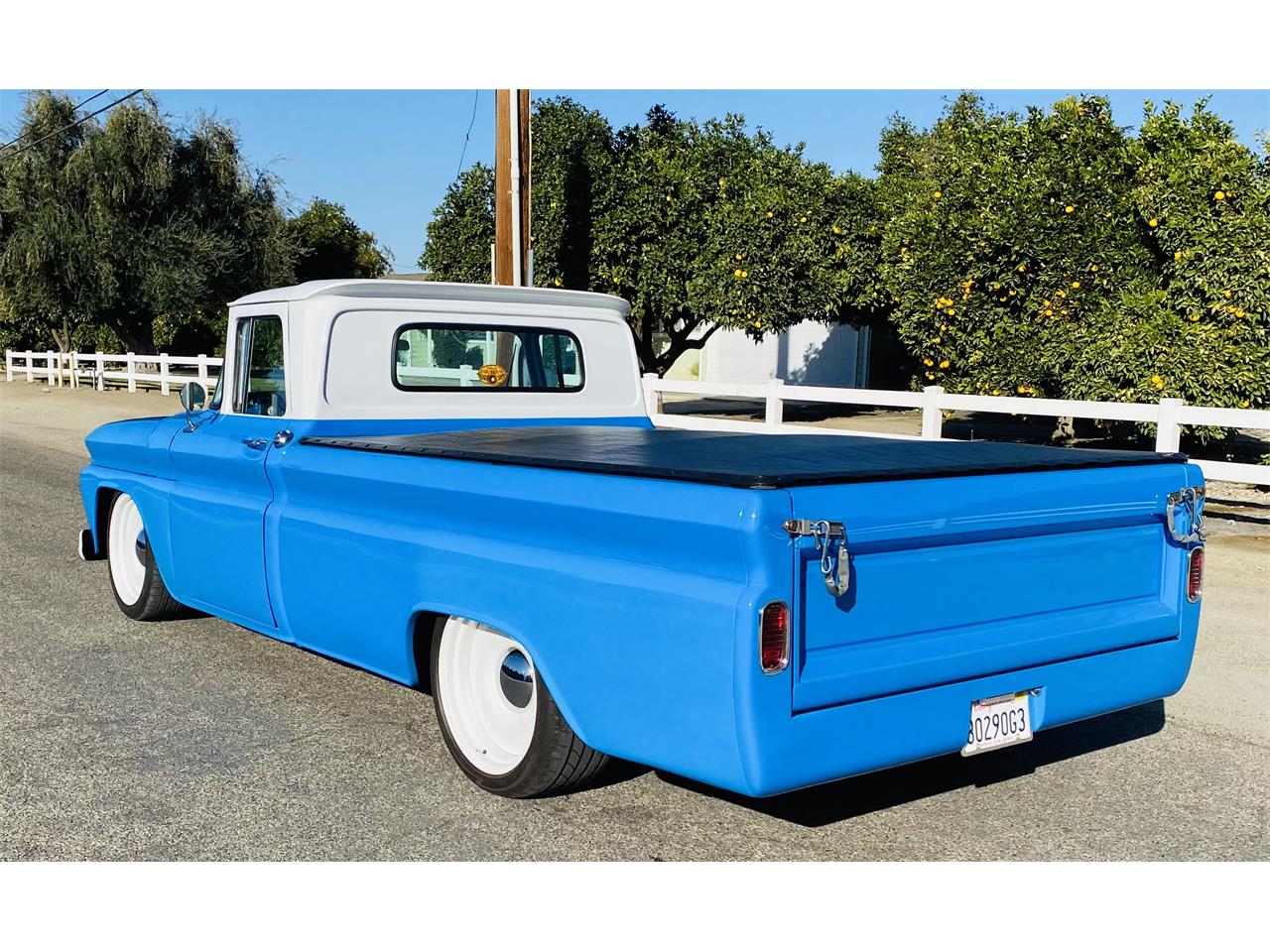 Gmc-1000-1960-Light-BlueWhite-BlackGrey