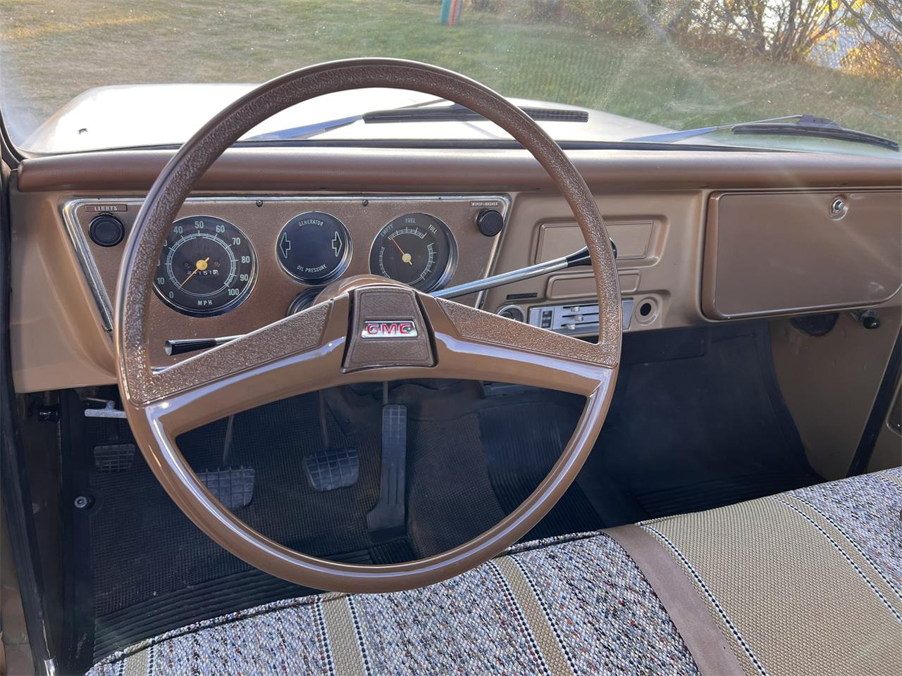 Gmc-12-ton-pickup-1969-SADDLE-SADDLE-8