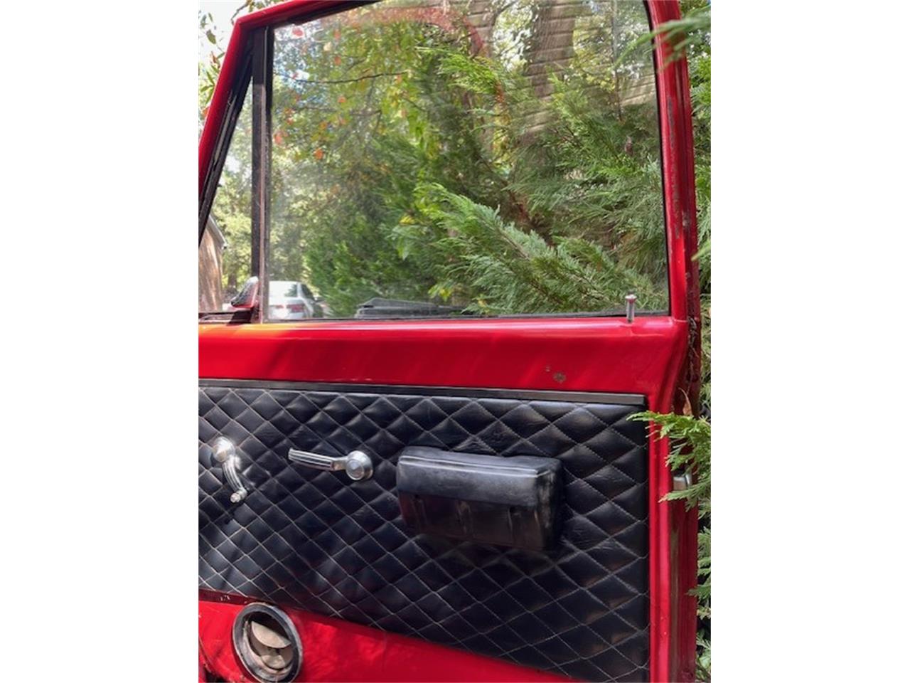 Gmc-1500-1969-Red-Black-and-Red-1