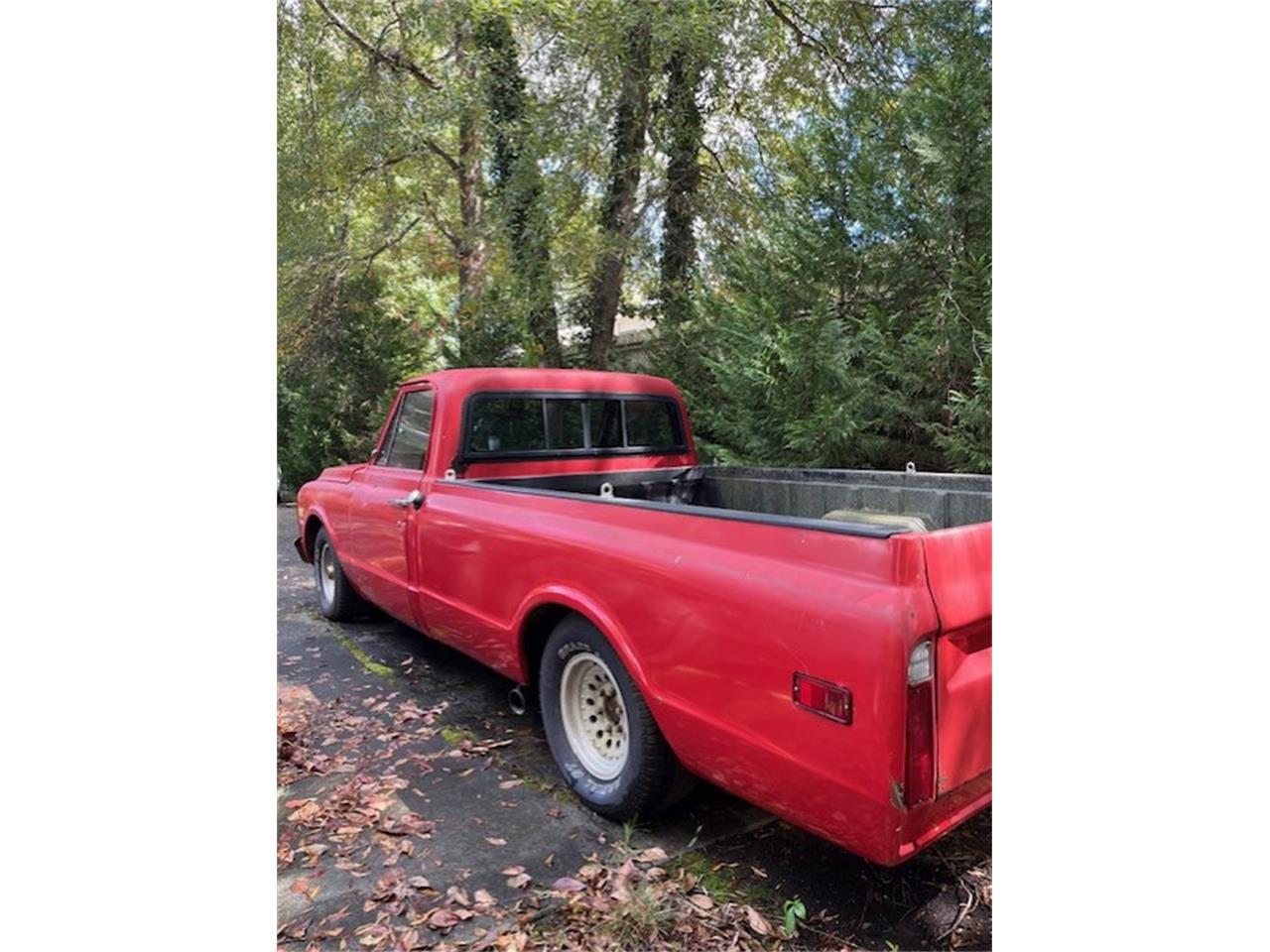 Gmc-1500-1969-Red-Black-and-Red-10