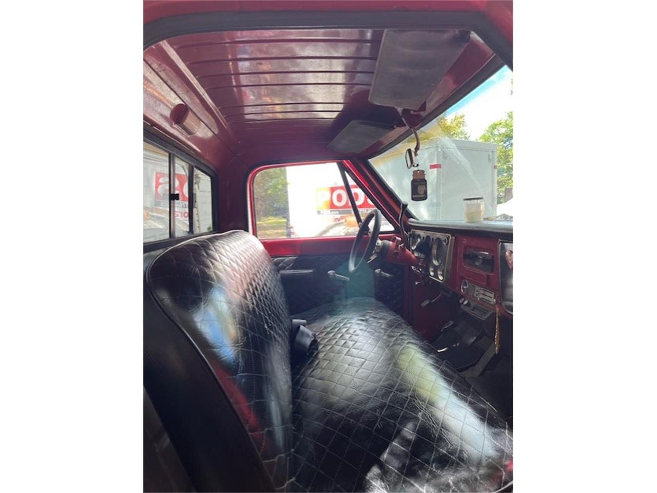 Gmc-1500-1969-Red-Black-and-Red-18