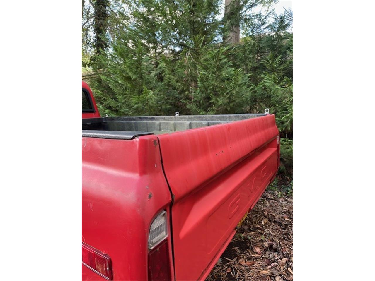 Gmc-1500-1969-Red-Black-and-Red-4