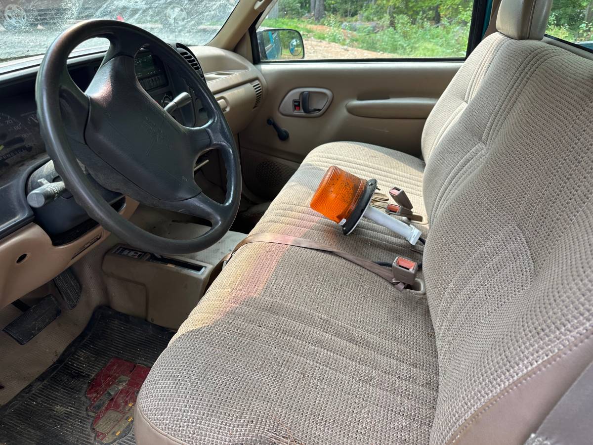 Gmc-1500-4x4-1995-green-2