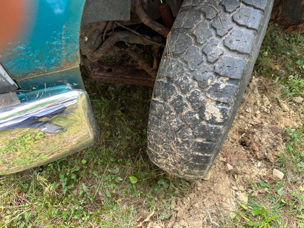 Gmc-1500-4x4-1995-green-3