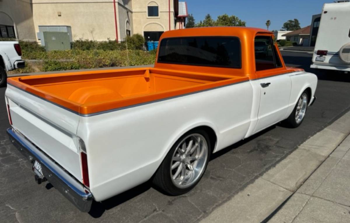 Gmc-1967-orange-2