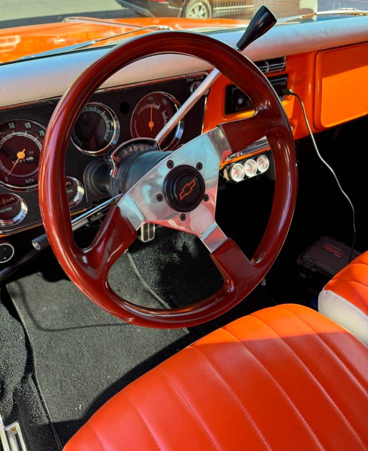 Gmc-1967-orange-6