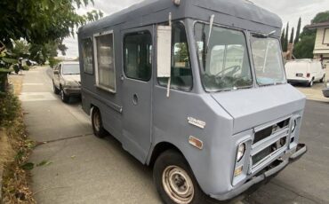 Gmc-1972-grey