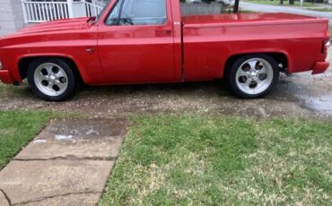 Gmc-1982-red