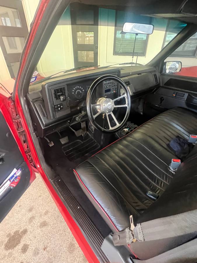 Gmc-1989-red-1