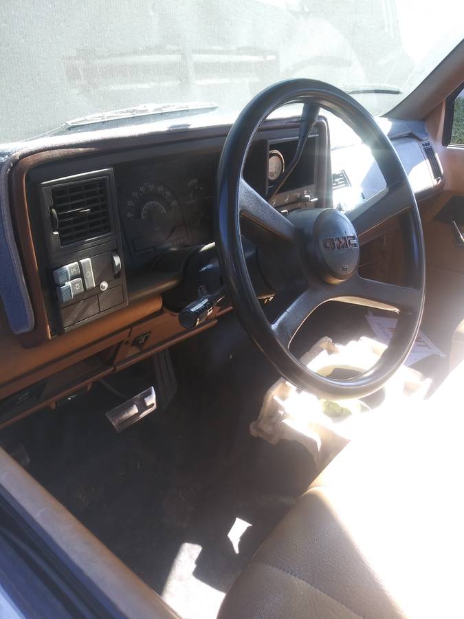 Gmc-1991-white-6