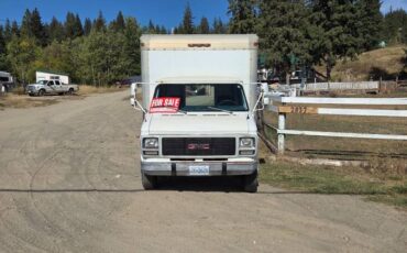 Gmc-1993-white-2