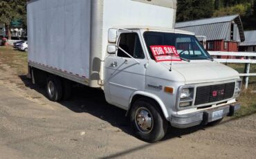 Gmc-1993-white-3