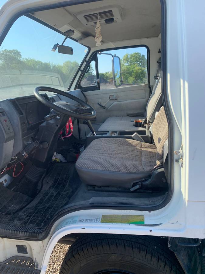 Gmc-1994-white-6
