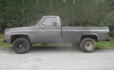 Gmc-2500-1986-grey-4
