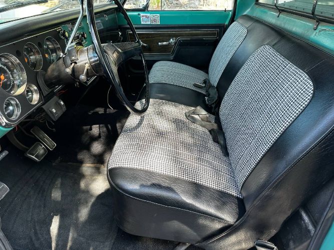 Gmc-3500-1972-Green-9