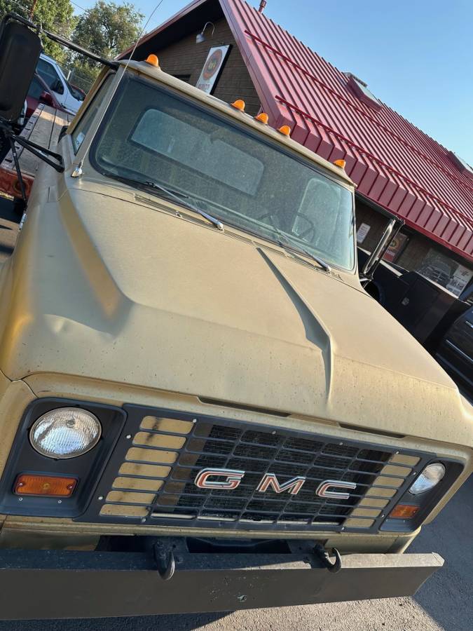 Gmc-5500-1972-9
