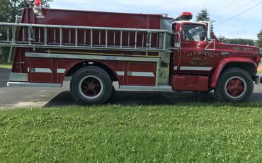 Gmc-7500-1975-Red