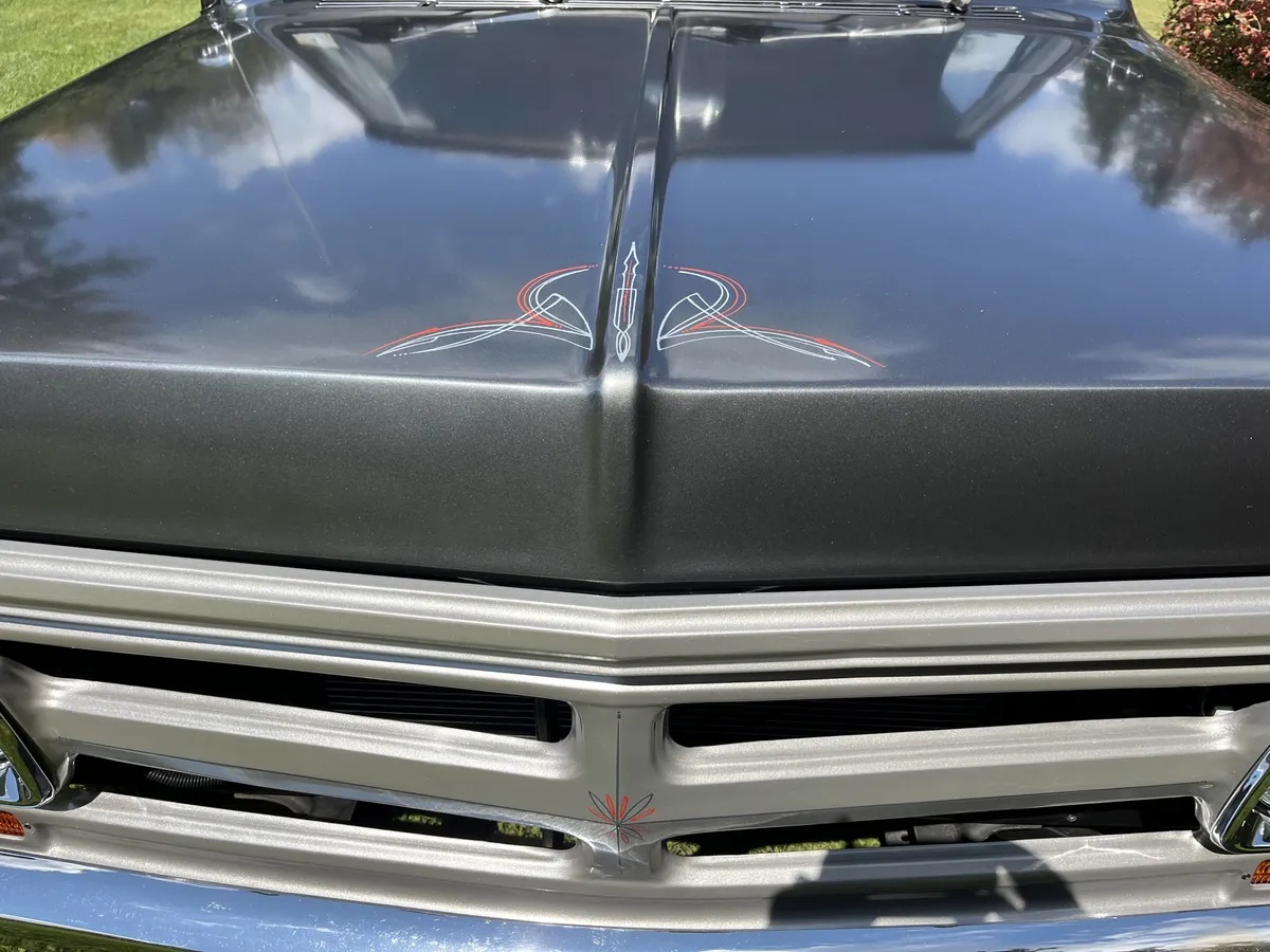 Gmc-C10-1967-Charcoal-Metallic-Black-amp-Red-1