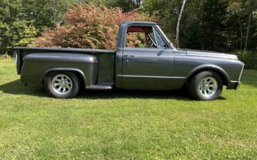 Gmc-C10-1967-Charcoal-Metallic-Black-amp-Red-3
