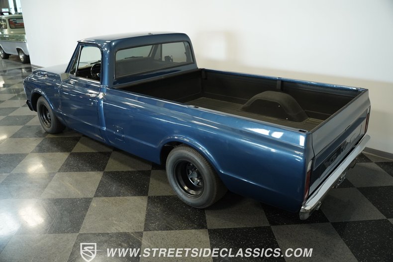 Gmc-C10-1969-Dark-Blue-Black-16